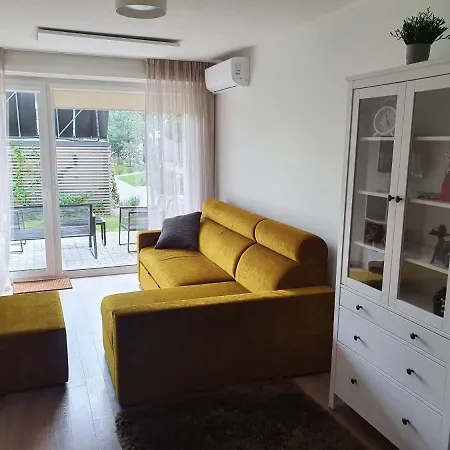 Apartment 4 Maluno
